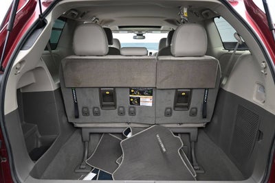 2019 Toyota Sienna XLE 7 Passenger