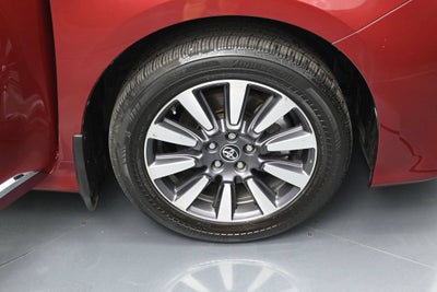 2019 Toyota Sienna XLE 7 Passenger