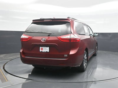 2019 Toyota Sienna XLE 7 Passenger