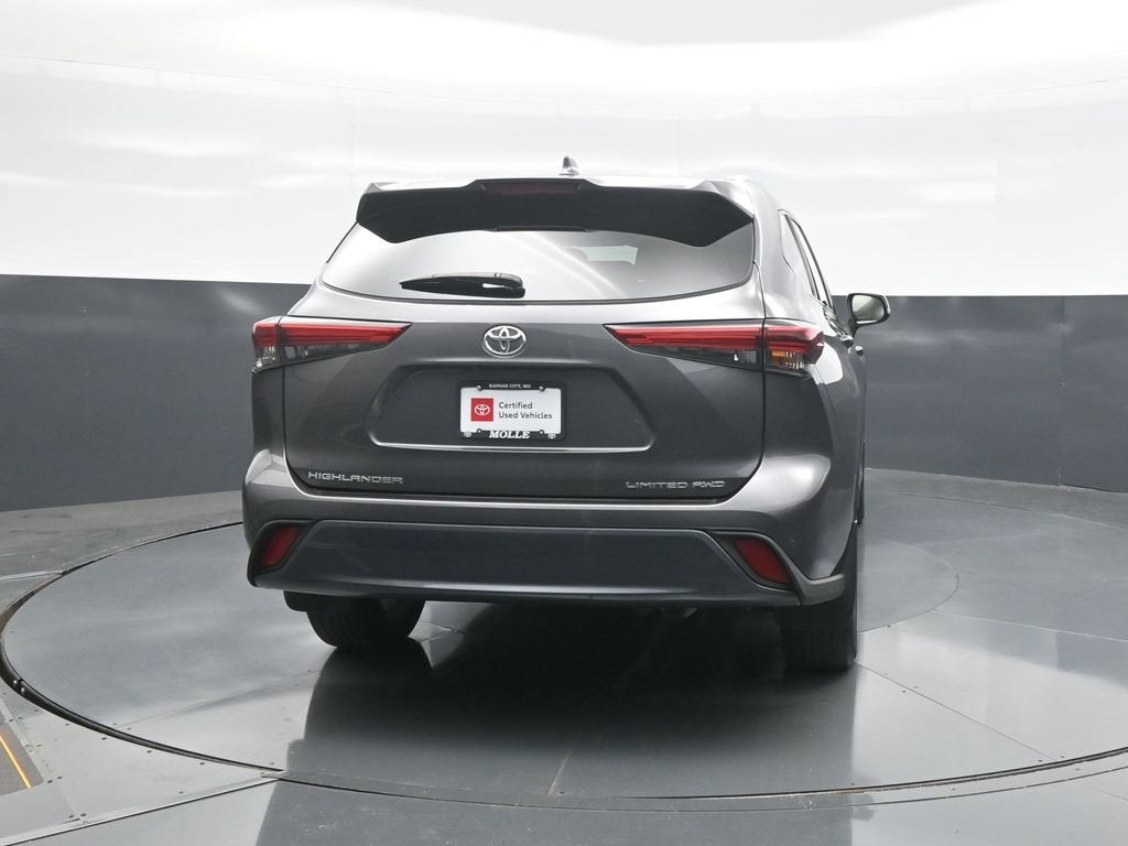 2022 Toyota Highlander Limited