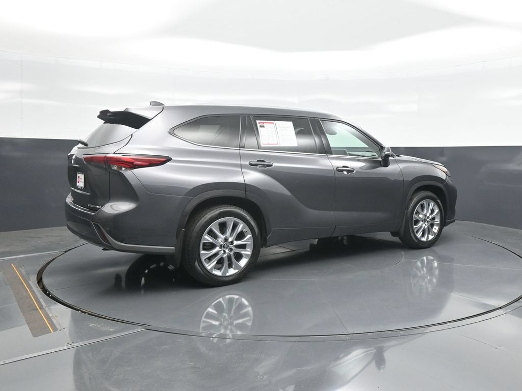 2022 Toyota Highlander Limited