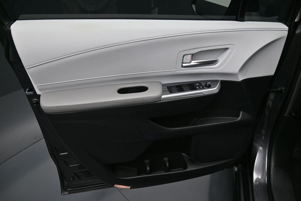 2025 Toyota Sienna XLE 7 Passenger