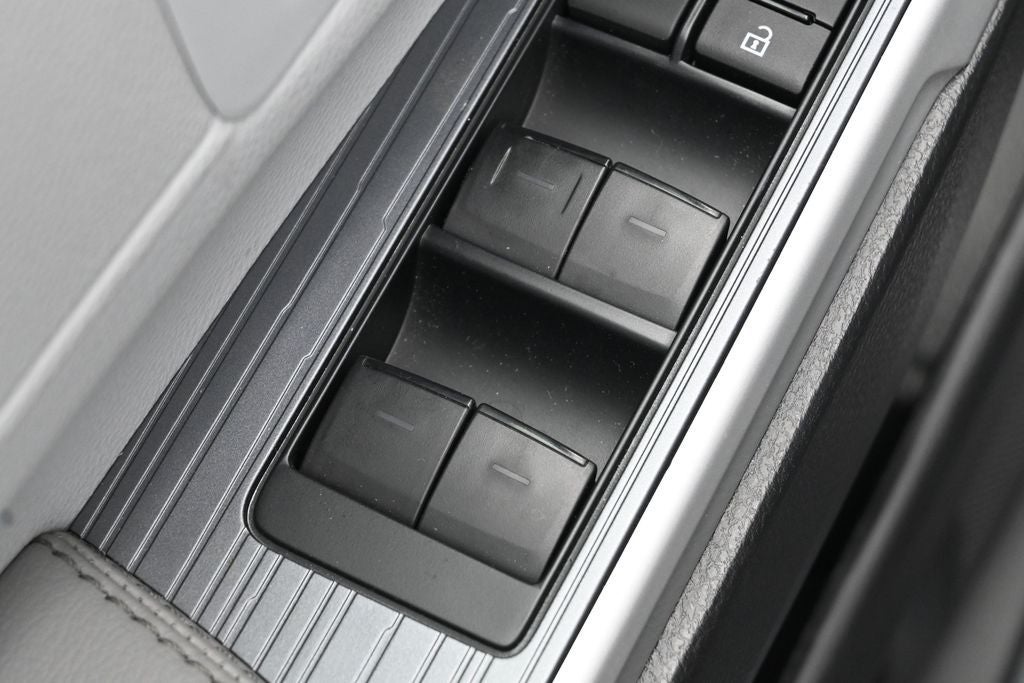 2025 Toyota Sienna XLE 7 Passenger