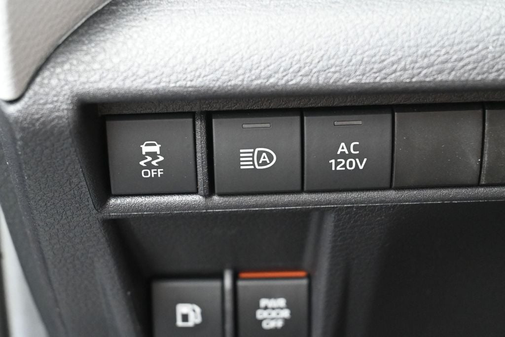 2025 Toyota Sienna XLE 7 Passenger