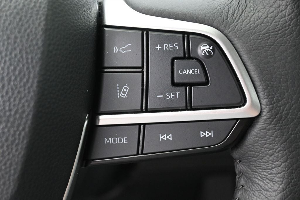 2025 Toyota Sienna XLE 7 Passenger