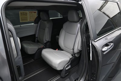 2025 Toyota Sienna XLE 7 Passenger