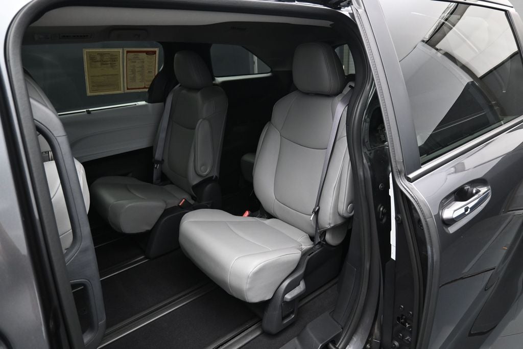 2025 Toyota Sienna XLE 7 Passenger