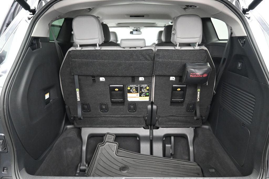 2025 Toyota Sienna XLE 7 Passenger