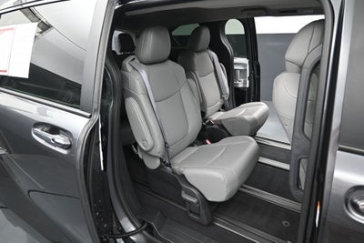 2025 Toyota Sienna XLE 7 Passenger