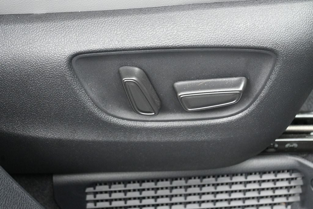 2025 Toyota Sienna XLE 7 Passenger
