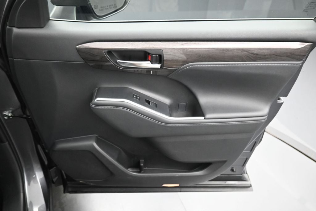 2024 Toyota Highlander Limited