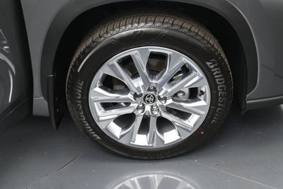 2026 Toyota Highlander Limited