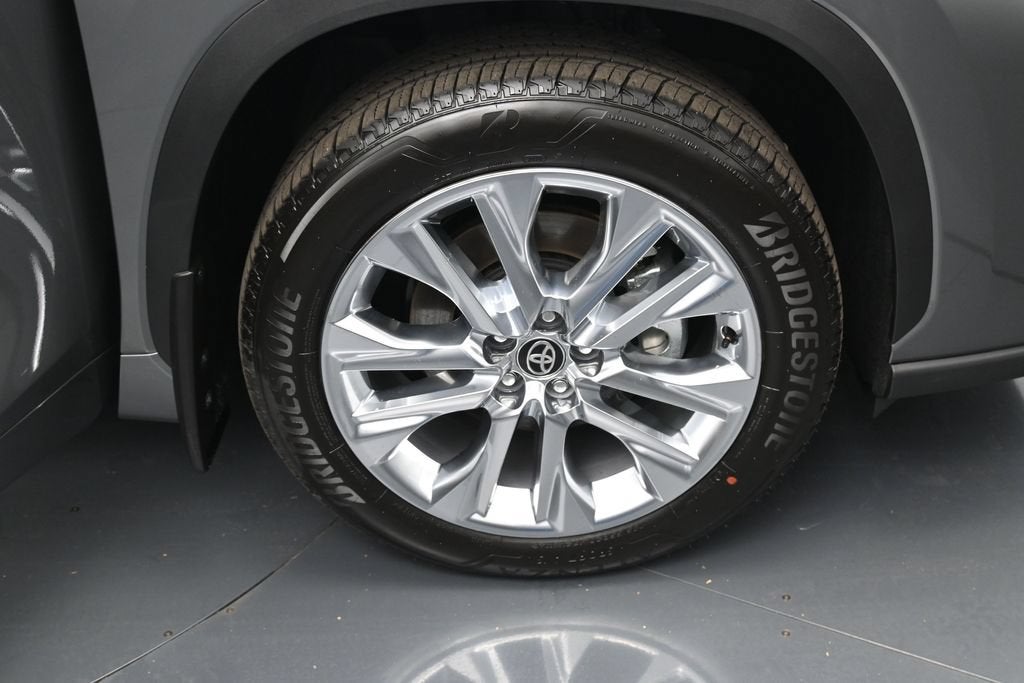 2026 Toyota Highlander Limited