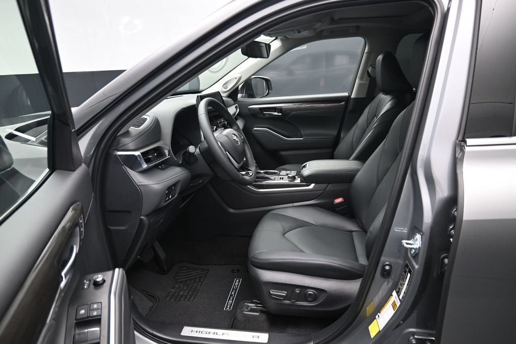 2026 Toyota Highlander Limited