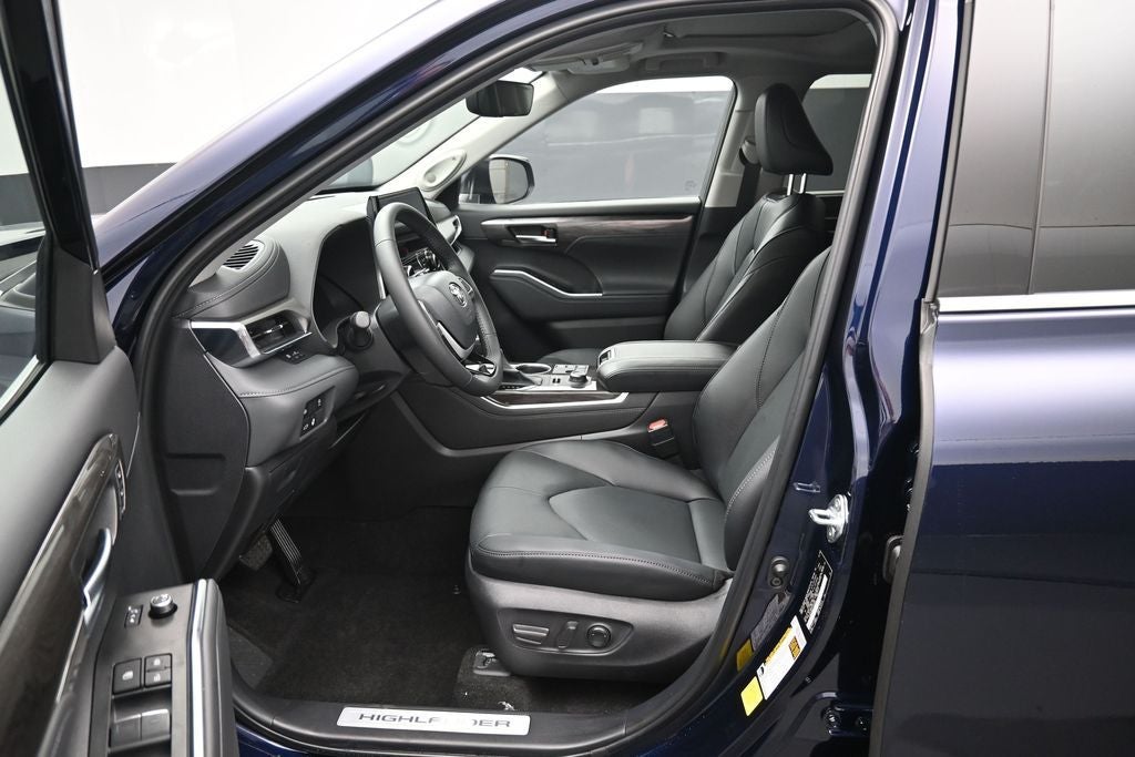 2026 Toyota Highlander Limited