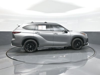 2026 Toyota Highlander XSE