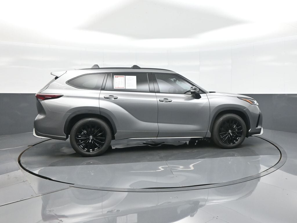 2026 Toyota Highlander XSE