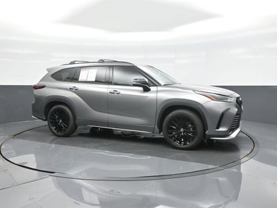 2026 Toyota Highlander XSE