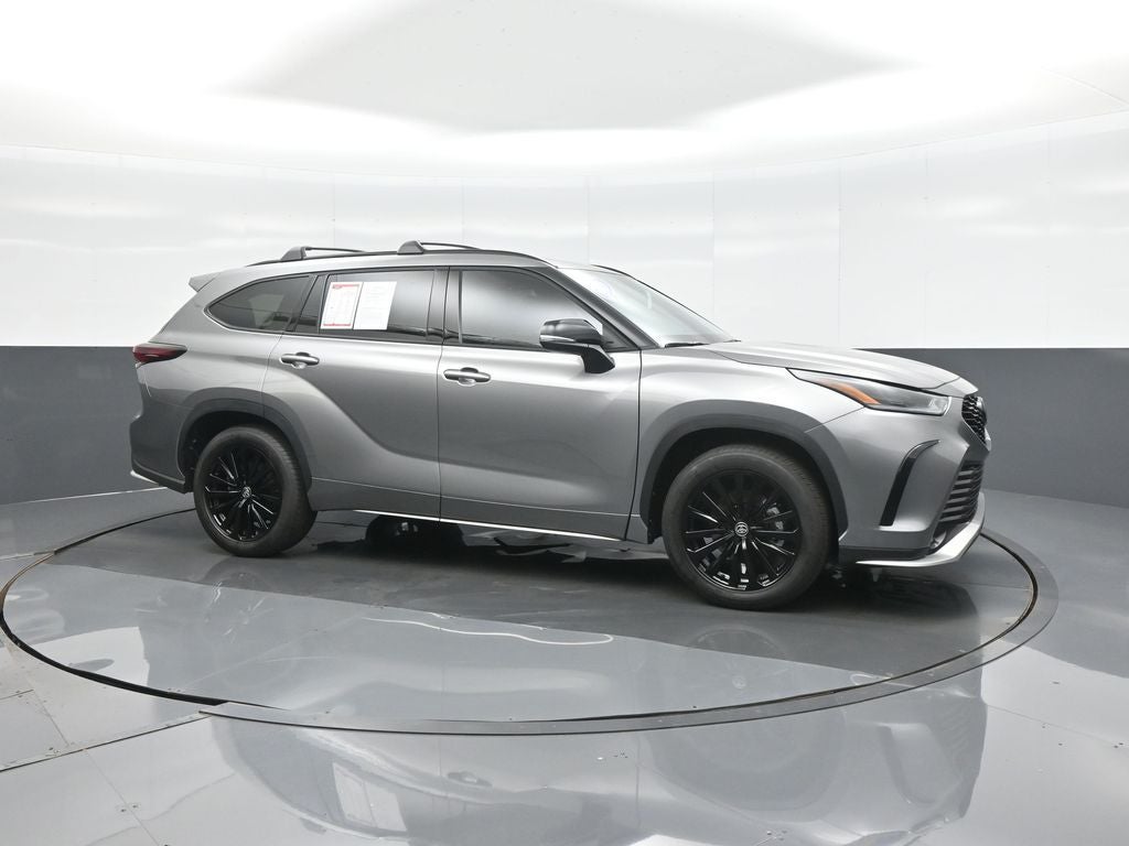 2026 Toyota Highlander XSE