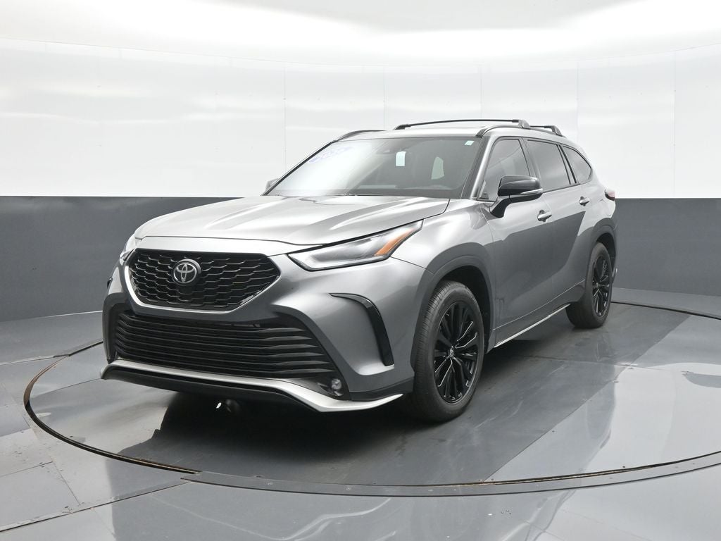 2026 Toyota Highlander XSE
