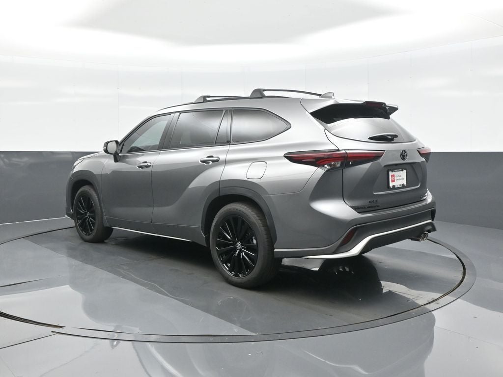 2026 Toyota Highlander XSE