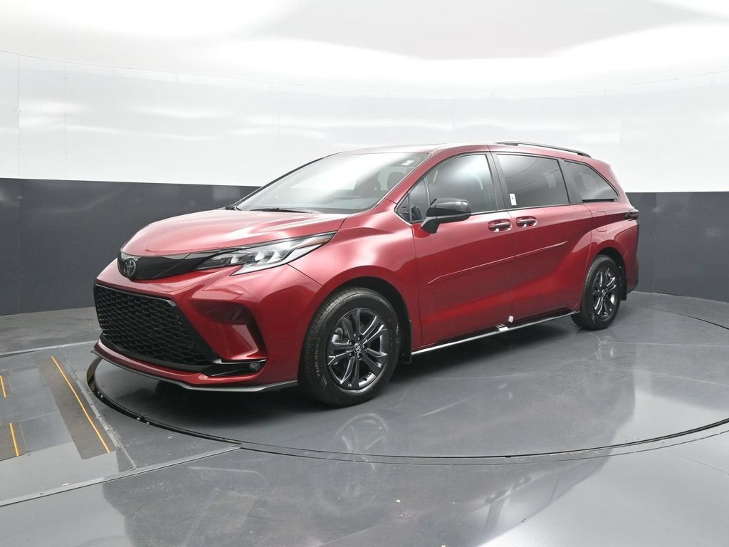 2026 Toyota Sienna XSE 7 Passenger