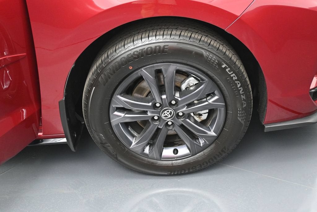 2026 Toyota Sienna XSE 7 Passenger