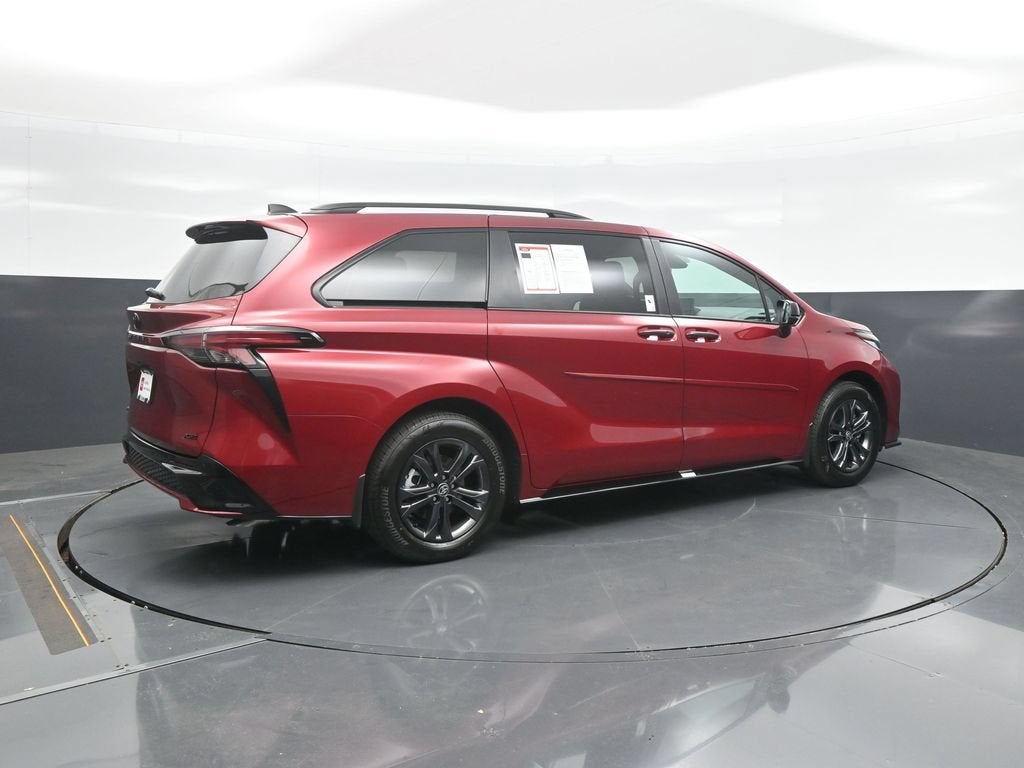 2026 Toyota Sienna XSE 7 Passenger