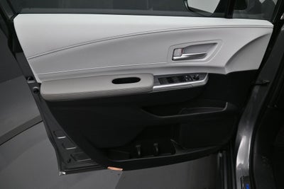 2026 Toyota Sienna XLE 8 Passenger