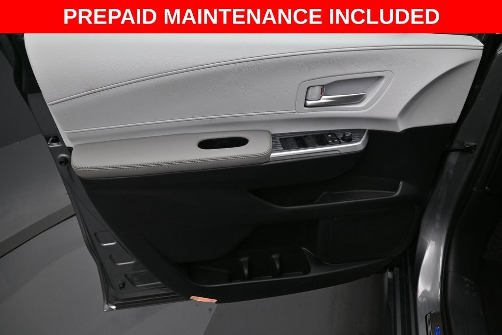 2026 Toyota Sienna XLE 8 Passenger