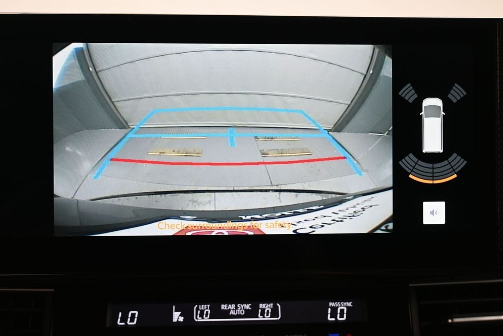 2026 Toyota Sienna XLE 8 Passenger