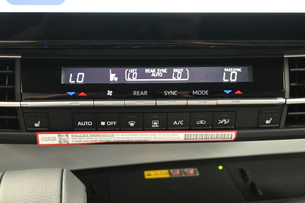 2026 Toyota Sienna XLE 8 Passenger