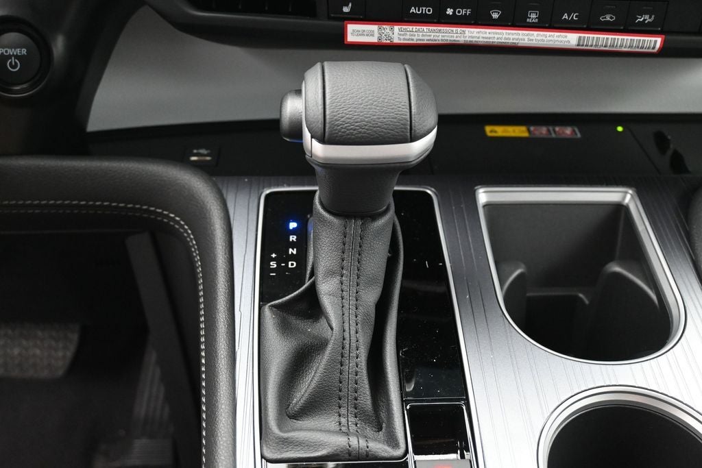 2026 Toyota Sienna XLE 8 Passenger