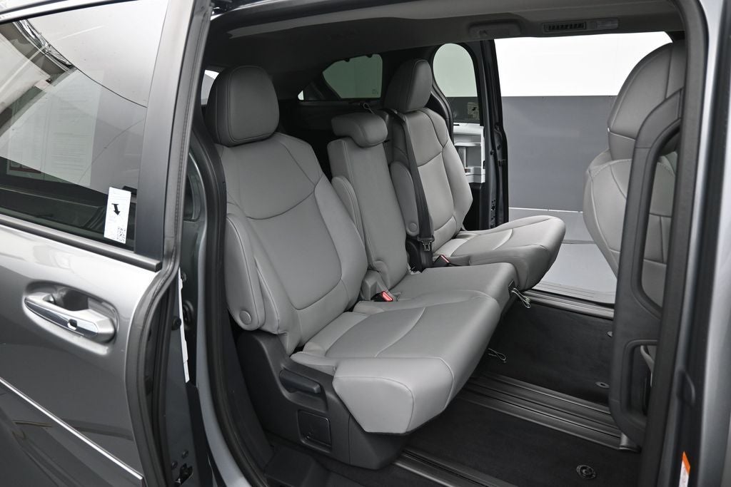 2026 Toyota Sienna XLE 8 Passenger