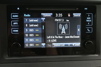 2017 Toyota Sienna XLE 8 Passenger