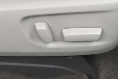 2017 Toyota Sienna XLE 8 Passenger