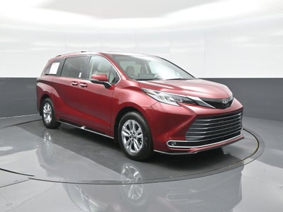 2026 Toyota Sienna Limited 7 Passenger