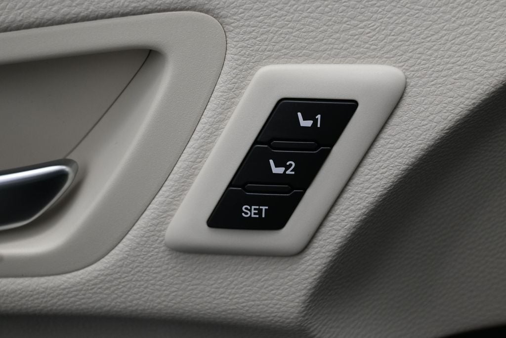 2026 Toyota Sienna Limited 7 Passenger