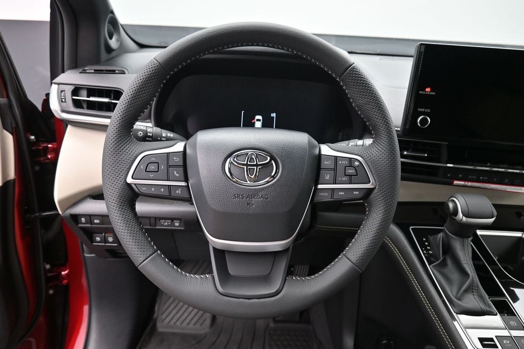 2026 Toyota Sienna Limited 7 Passenger