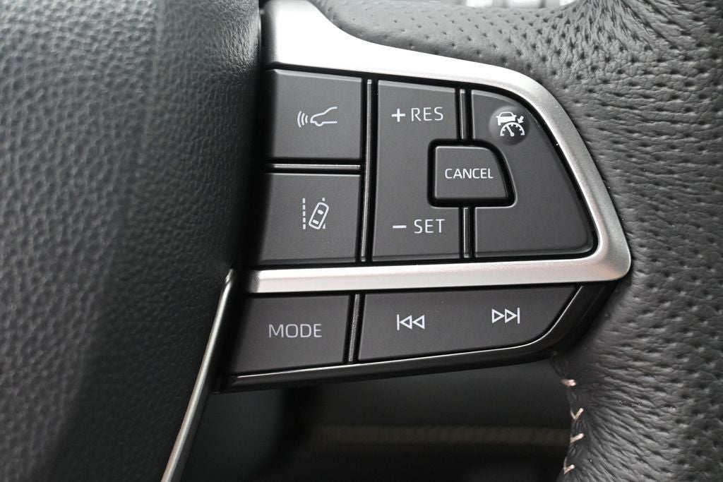 2026 Toyota Sienna Limited 7 Passenger