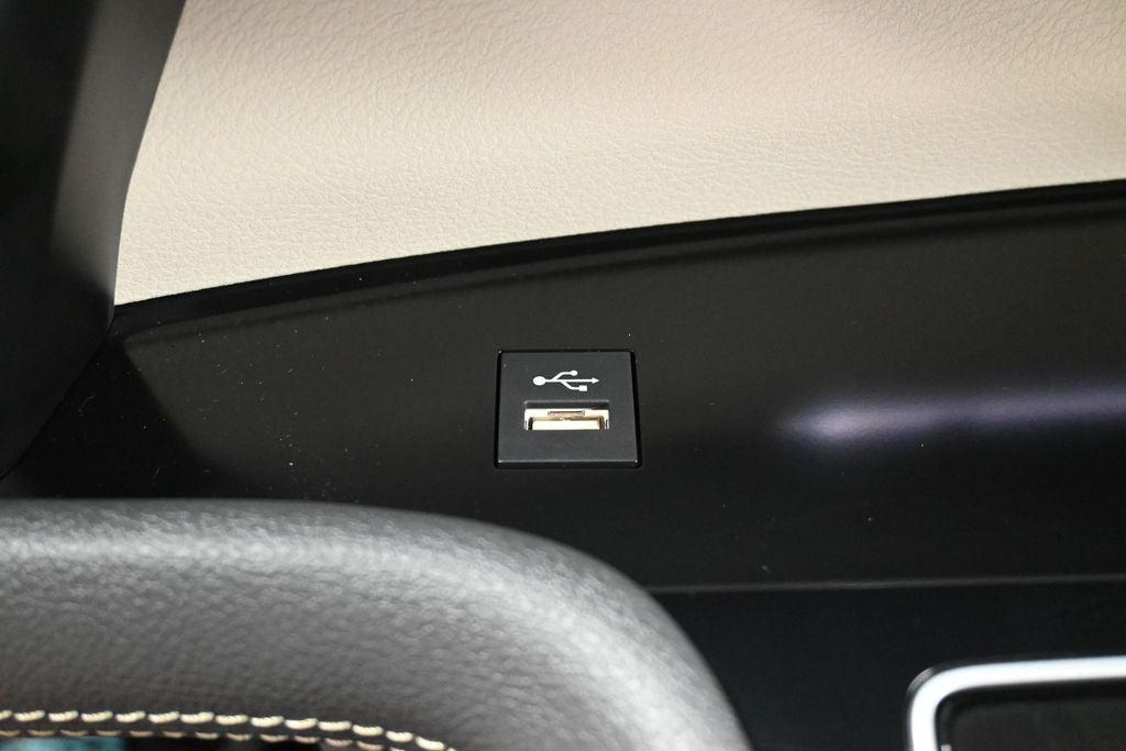 2026 Toyota Sienna Limited 7 Passenger