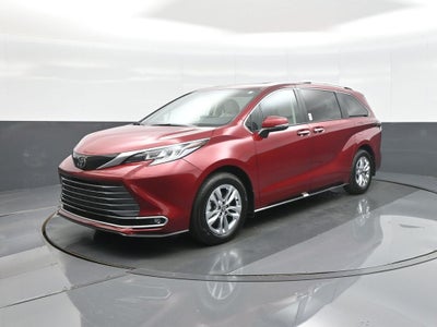 2026 Toyota Sienna Limited 7 Passenger