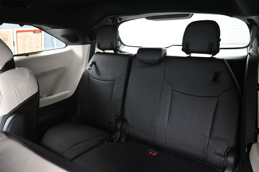 2026 Toyota Sienna Limited 7 Passenger