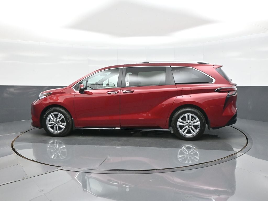 2026 Toyota Sienna Limited 7 Passenger