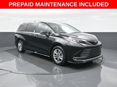 2026 Toyota Sienna Limited 7 Passenger