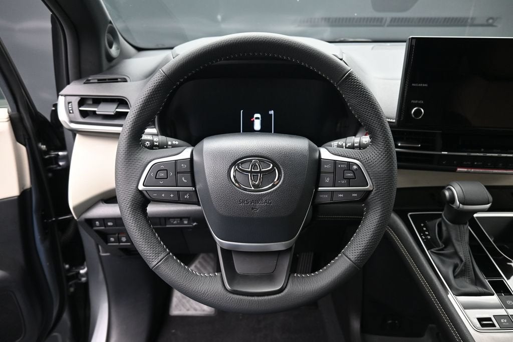 2026 Toyota Sienna Limited 7 Passenger
