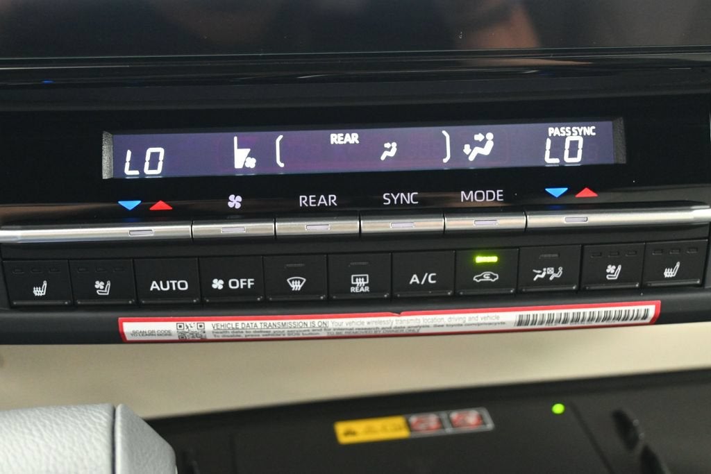 2026 Toyota Sienna Limited 7 Passenger