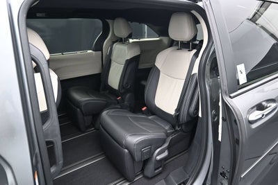 2026 Toyota Sienna Limited 7 Passenger