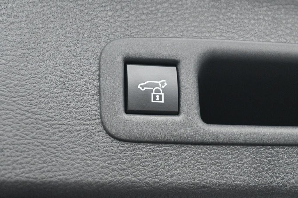 2026 Toyota Sienna Limited 7 Passenger