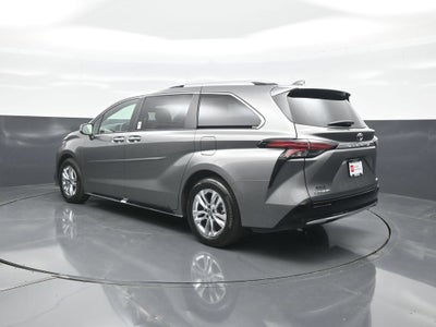 2026 Toyota Sienna Limited 7 Passenger